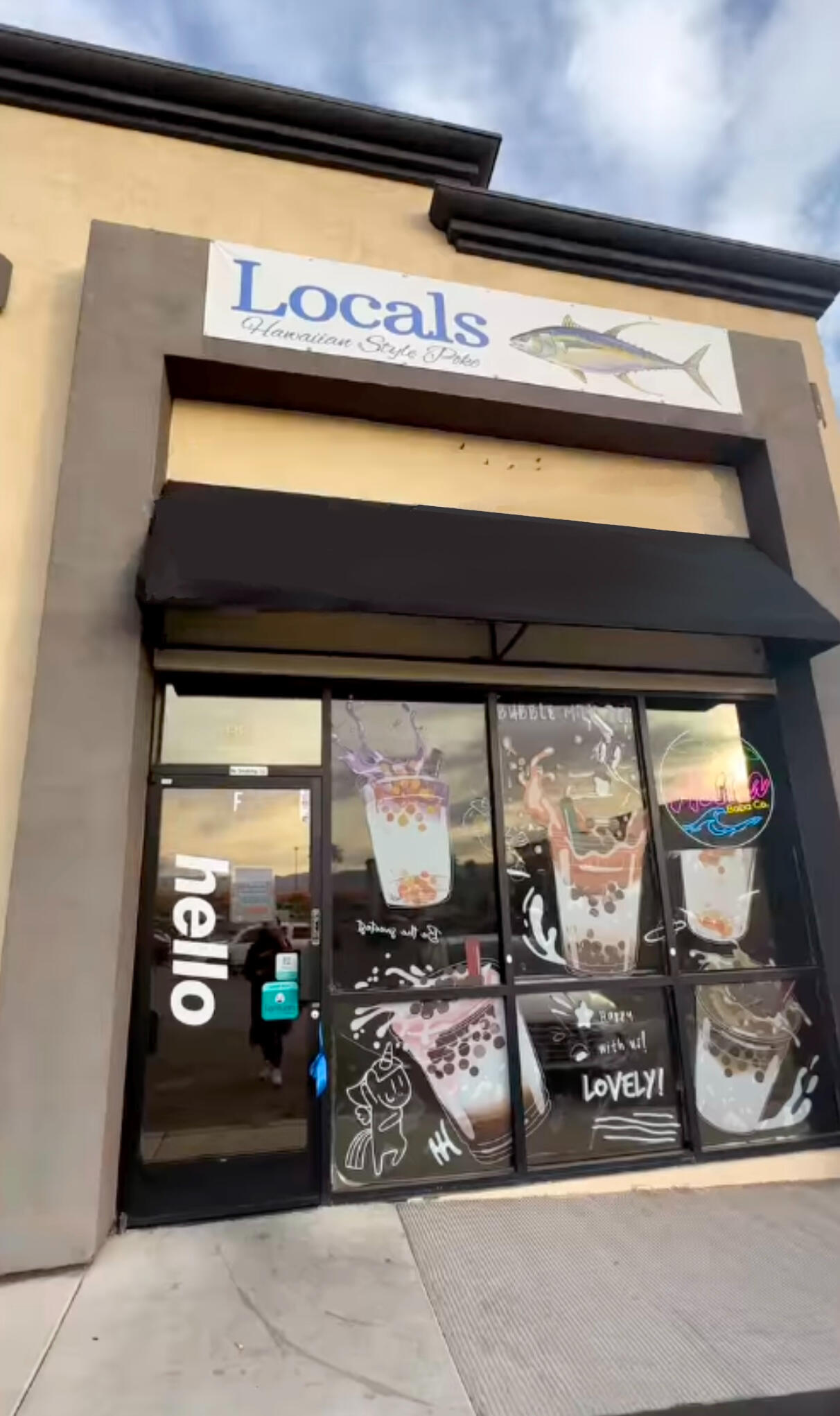 Locals Hawaiian Style Poke